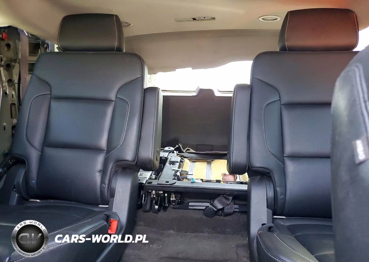 2017 Chevrolet Tahoe K1500 Premier VIN:1GNSKCKC8HR225261 - 10