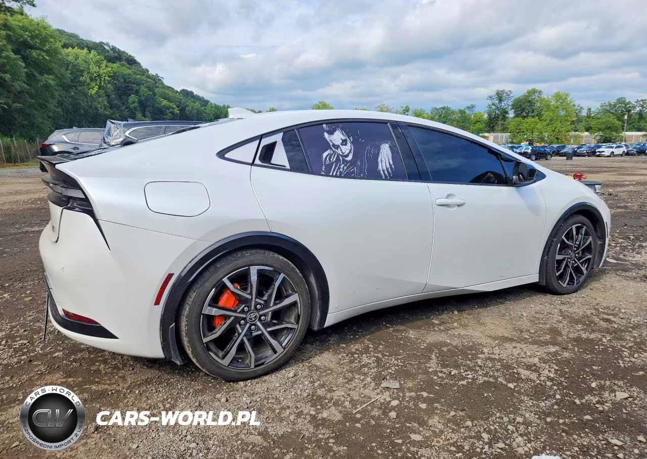 2023 Toyota Prius Prime Xse VIN:JTDACACU2P3001322 - 3