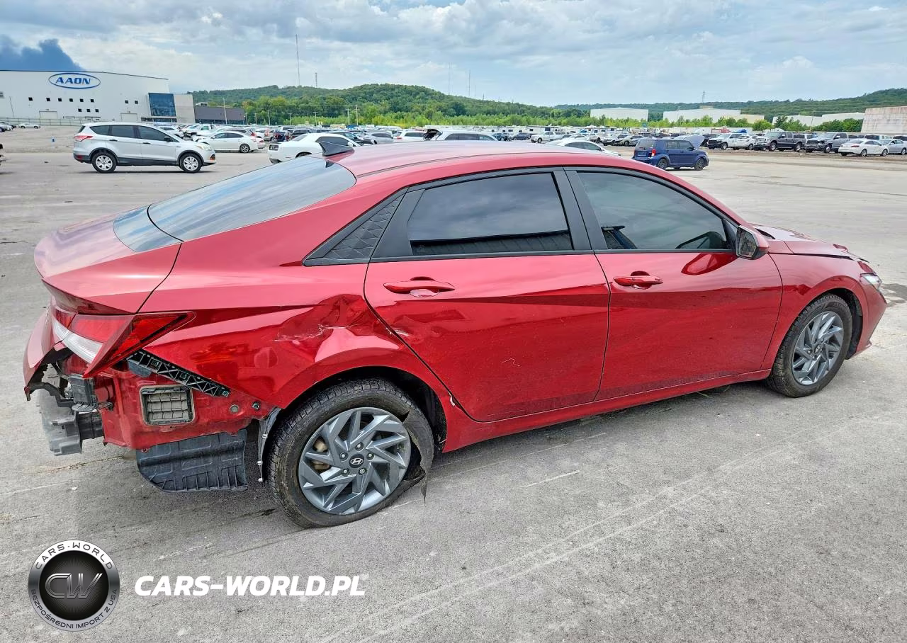 2024 Hyundai Elantra Sel VIN:KMHLM4DG8RU795168 - 3