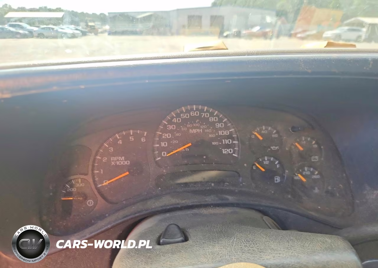 2004 Chevrolet Silverado C2500 Heavy Duty VIN:1GBHC29U14E388106 - 9