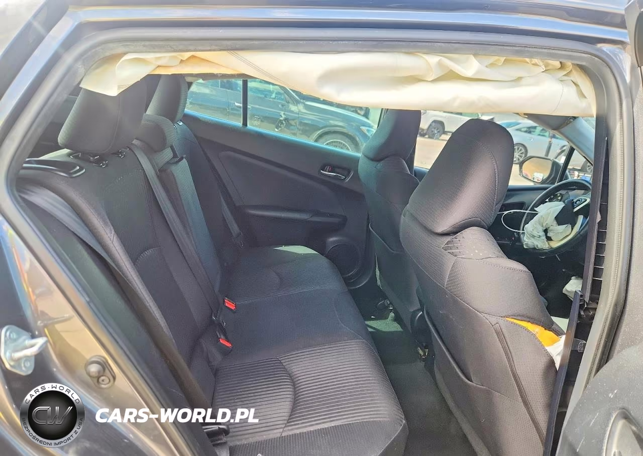 2016 Toyota Prius Three VIN:JTDKARFU4G3025898 - 10