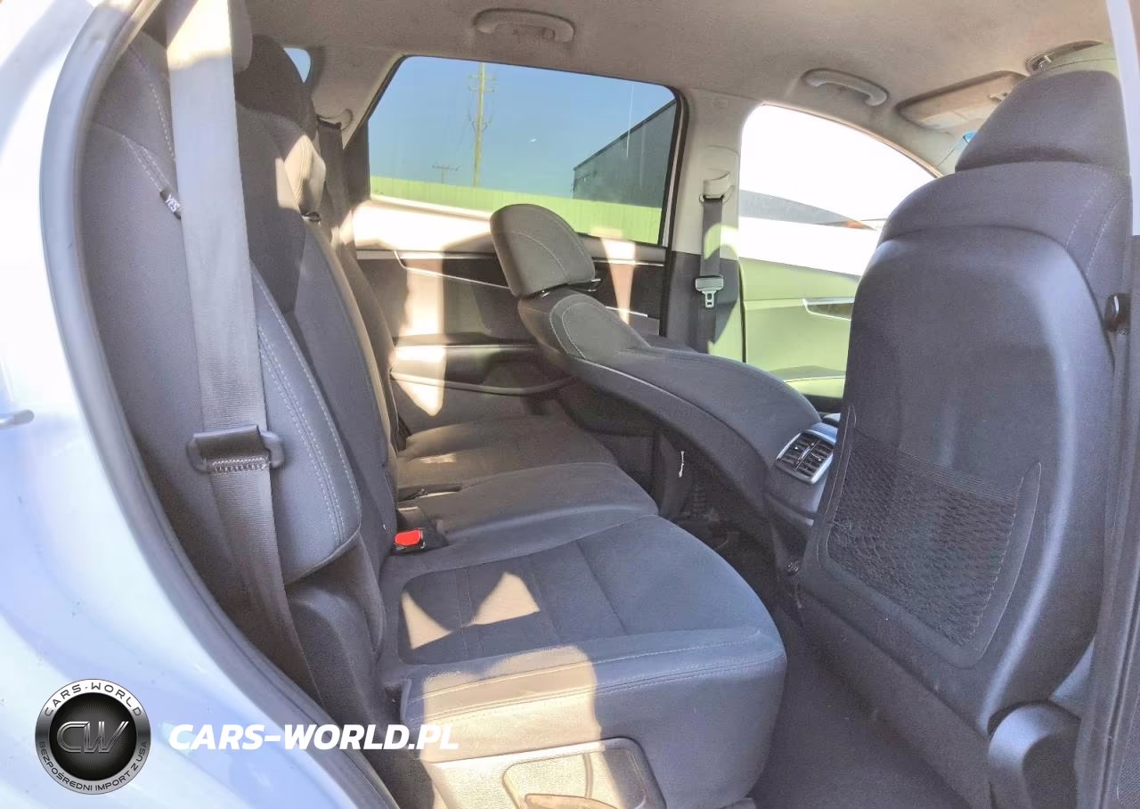 2017 Kia Sorento Lx VIN:5XYPG4A32HG296784 - 11