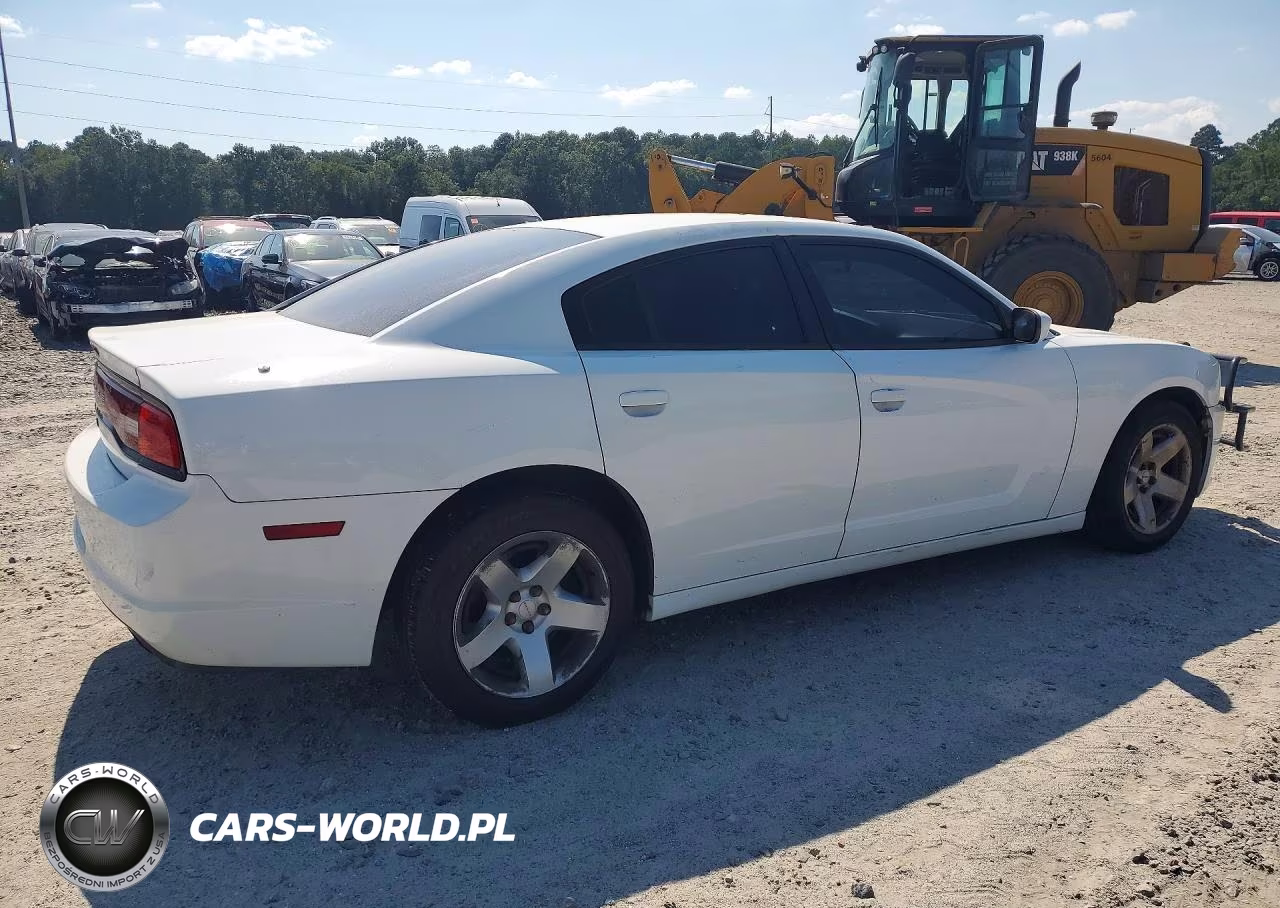 2014 Dodge Charger Police VIN:2C3CDXAT2EH348697 - 3