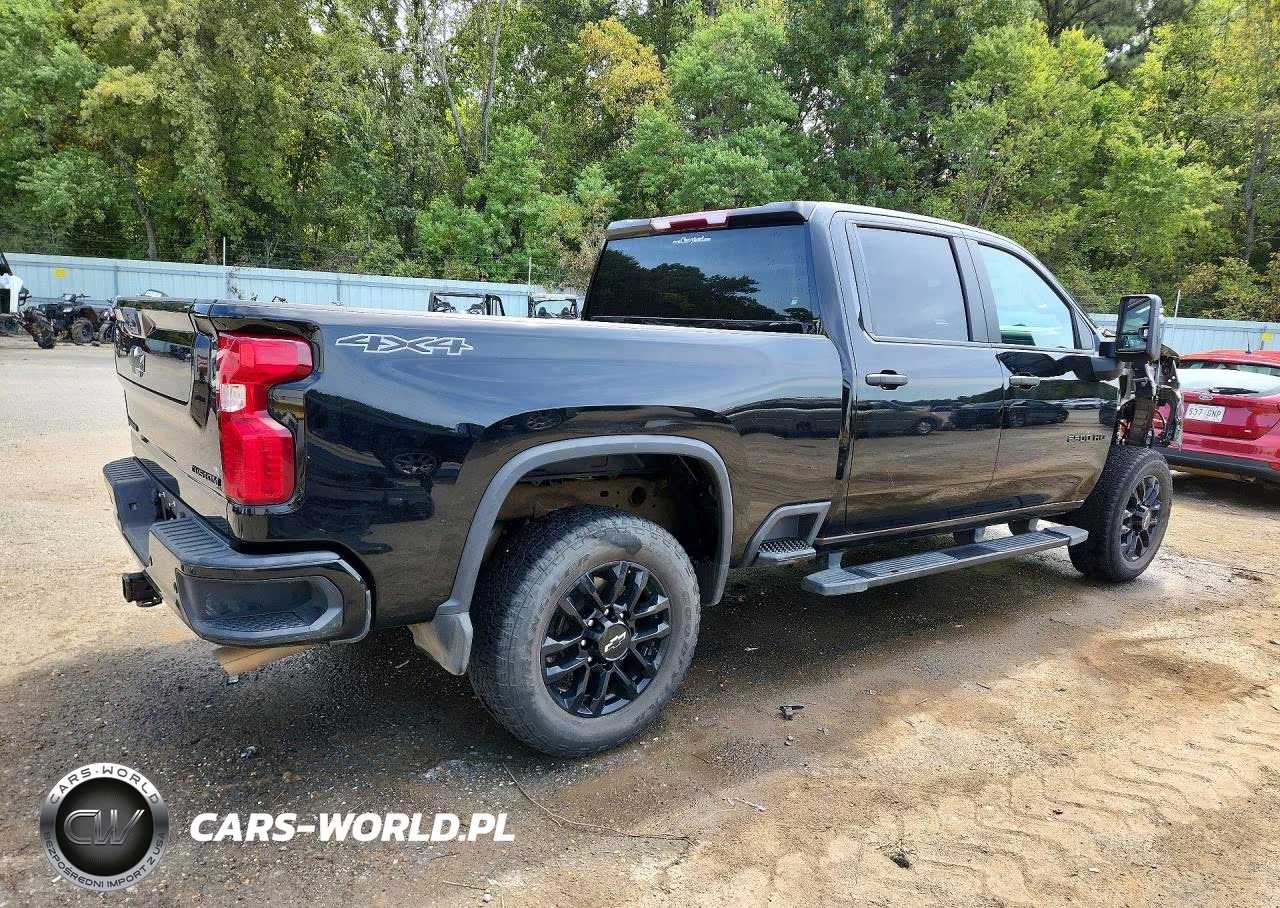 2025 Chevrolet Silverado K2500 Custom VIN:2GC4KME77S1177919 - 3