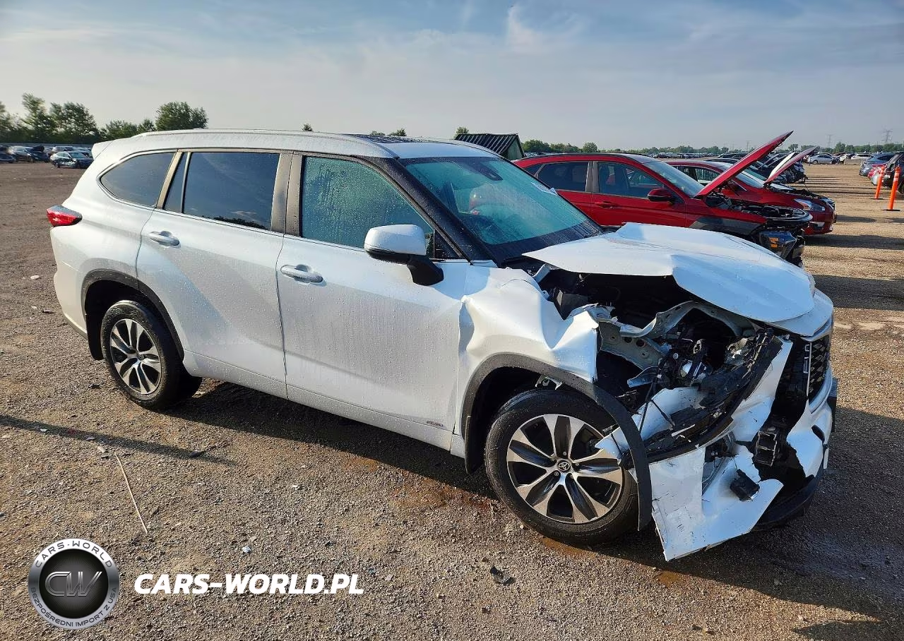 2023 Toyota Highlander Hybrid Xle VIN:5TDKBRCH6PS120112 - 4