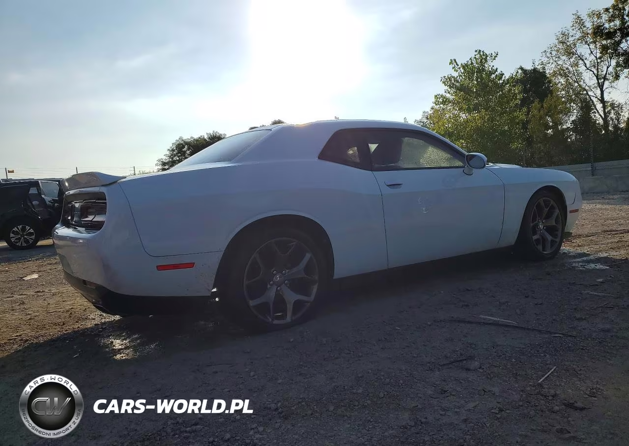 2015 Dodge Challenger Sxt VIN:2C3CDZAG1FH775689 - 3