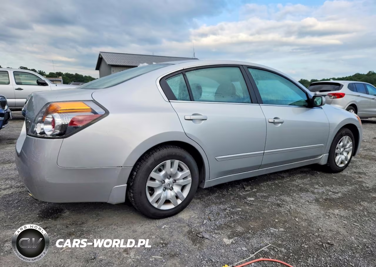 2010 Nissan Altima 2.5 VIN:1N4AL2AP7AC174351 - 3