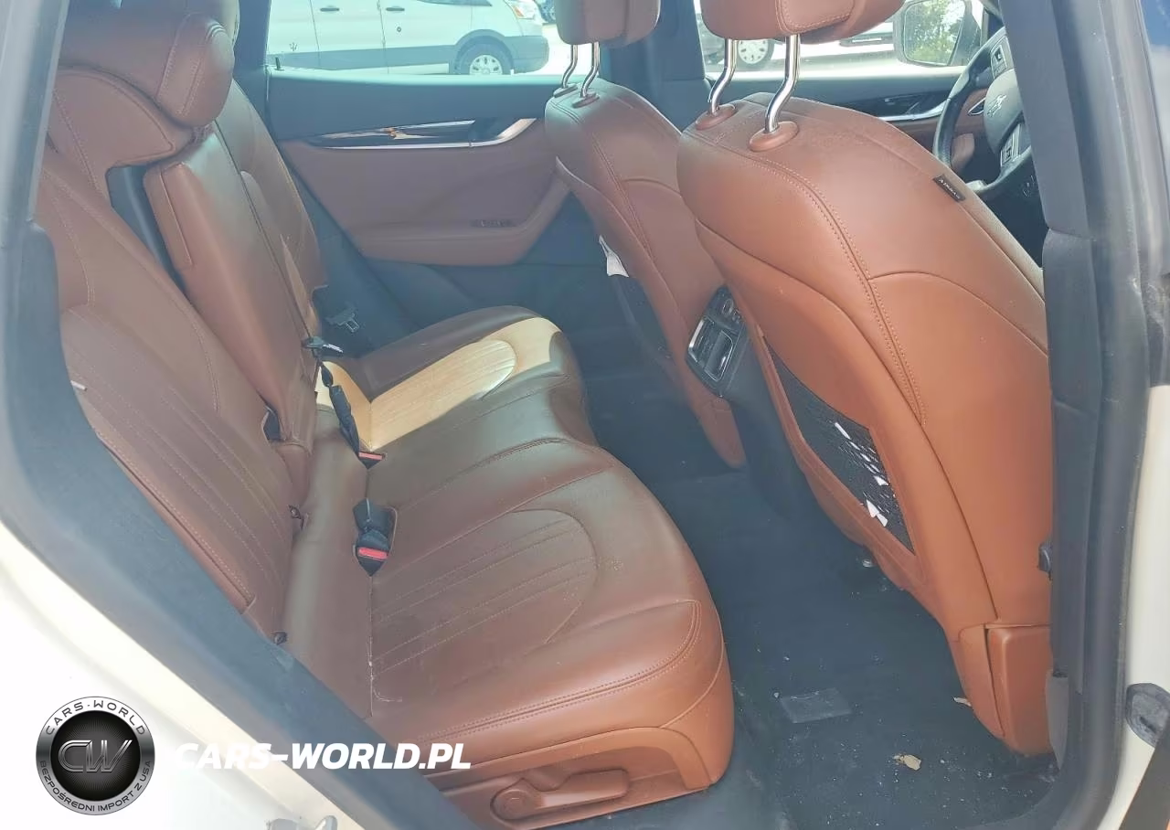 2017 Maserati Levante VIN:ZN661XUA1HX250139 - 10