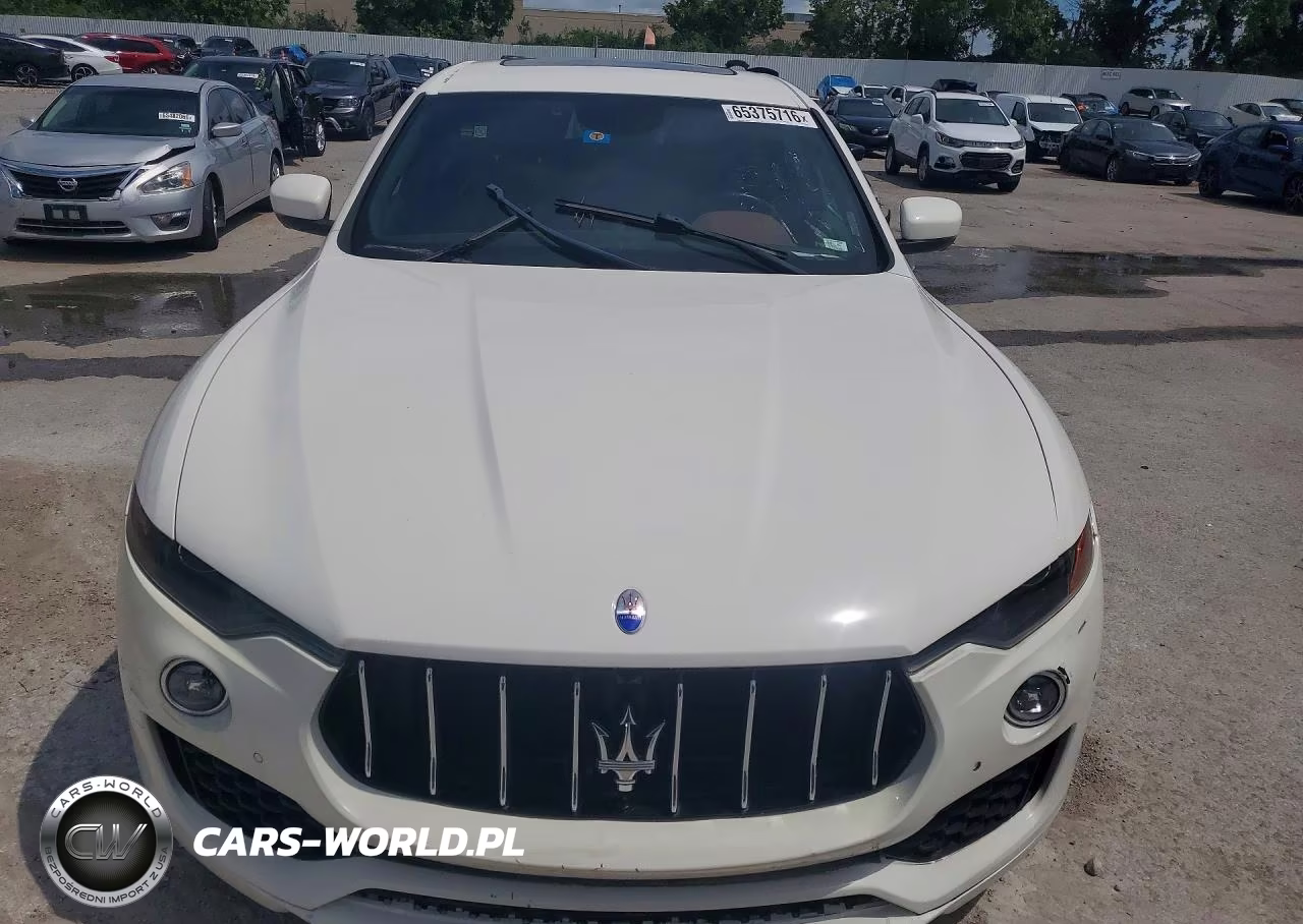 2017 Maserati Levante VIN:ZN661XUA1HX250139 - 5