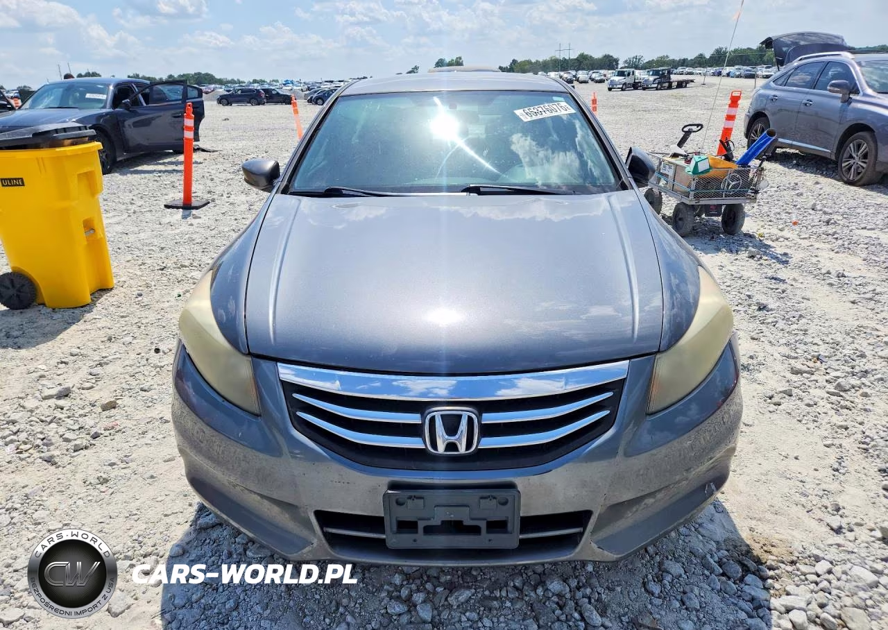 2011 Honda Accord Lxp VIN:1HGCP2F48BA035768 - 5