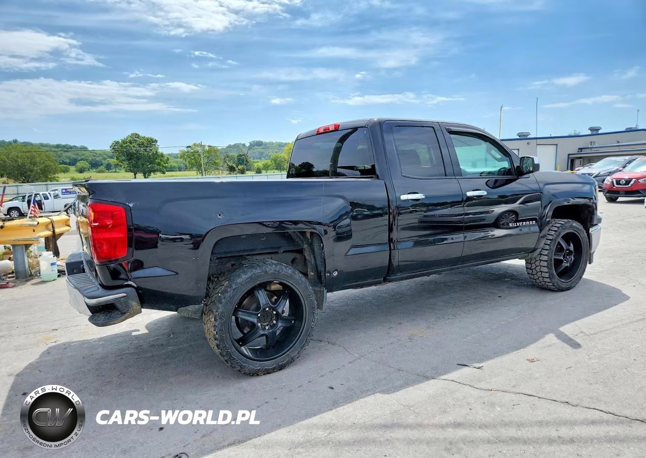 2015 Chevrolet Silverado C1500 VIN:1GCRCPEH2FZ186392 - 3