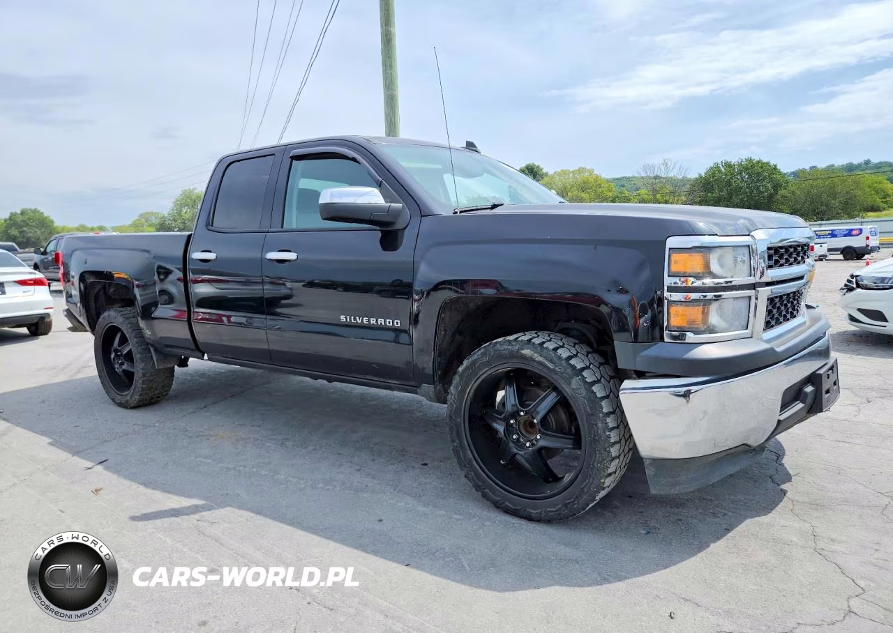 2015 Chevrolet Silverado C1500 VIN:1GCRCPEH2FZ186392 - 4