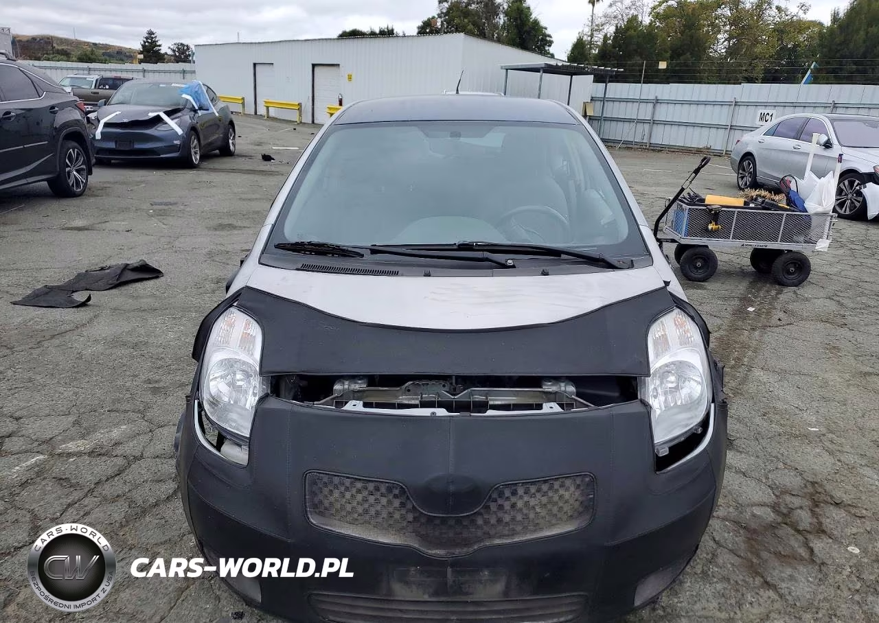 2008 Toyota Yaris Base VIN:JTDJT923785189882 - 5