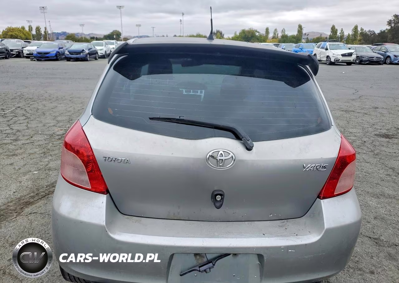 2008 Toyota Yaris Base VIN:JTDJT923785189882 - 6