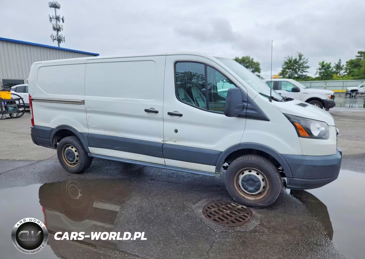 2018 Ford Transit T-250 VIN:1FTYR1YM5JKA16304 - 4