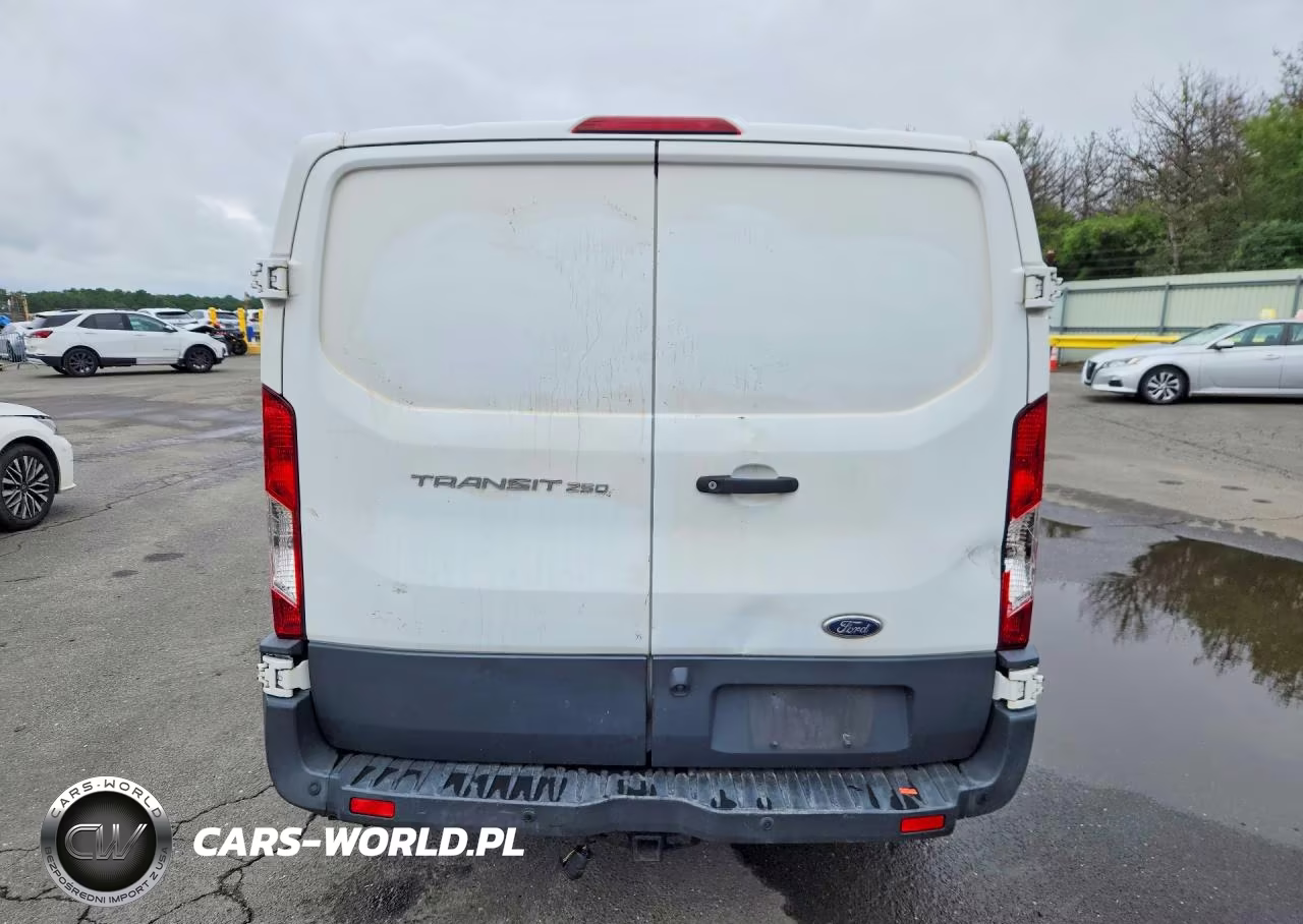 2018 Ford Transit T-250 VIN:1FTYR1YM5JKA16304 - 6