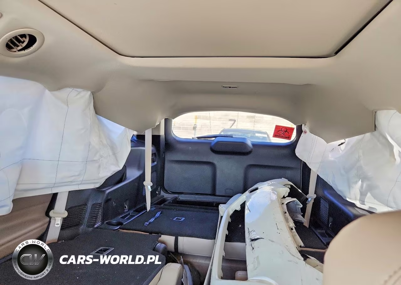2020 Ford Explorer Xlt VIN:1FMSK8DH9LGA39680 - 10