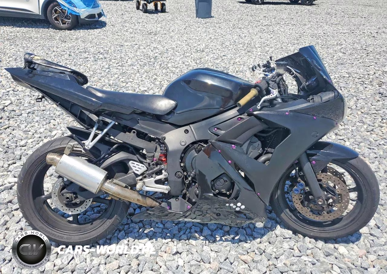 2004 Yamaha Yzfr6 L