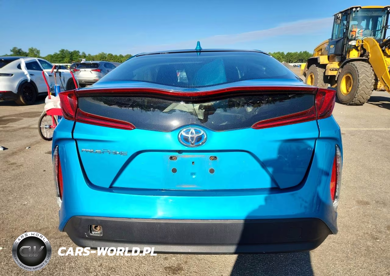 2020 Toyota Prius Prime Le VIN:JTDKARFP1L3157151 - 6