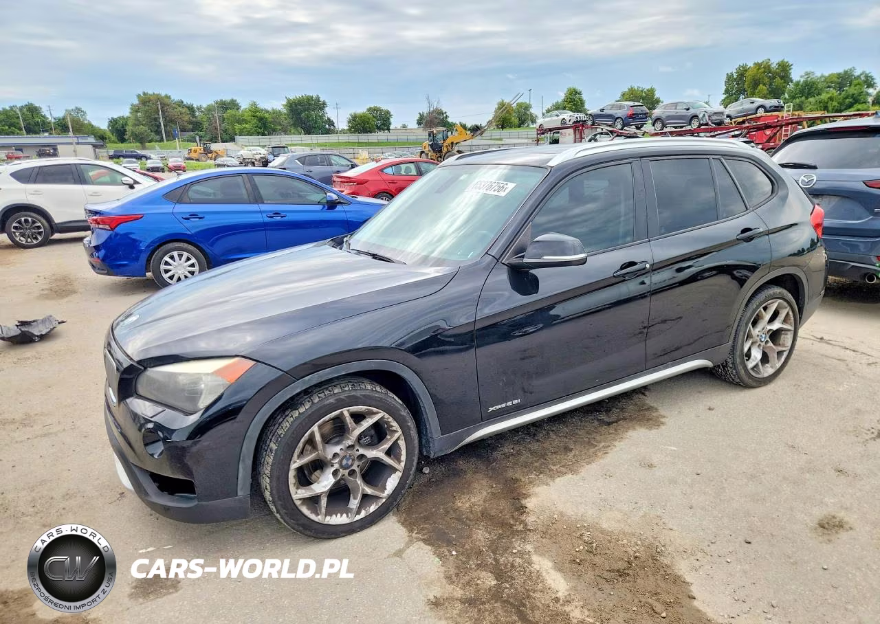 2013 BMW X1 xDrive28I VIN:WBAVL1C58DVR87933 - 1