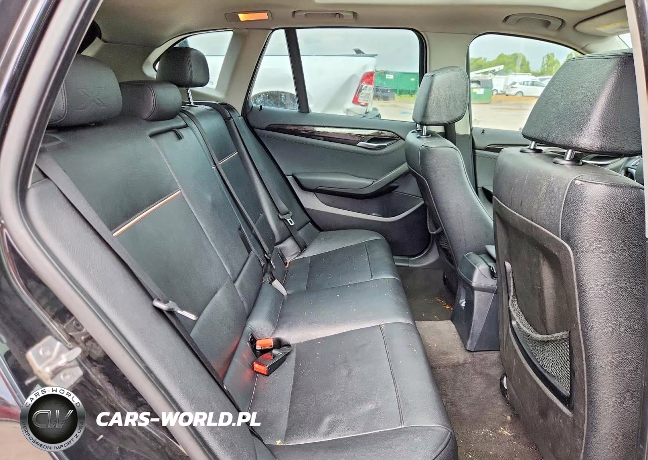 2013 BMW X1 xDrive28I VIN:WBAVL1C58DVR87933 - 11