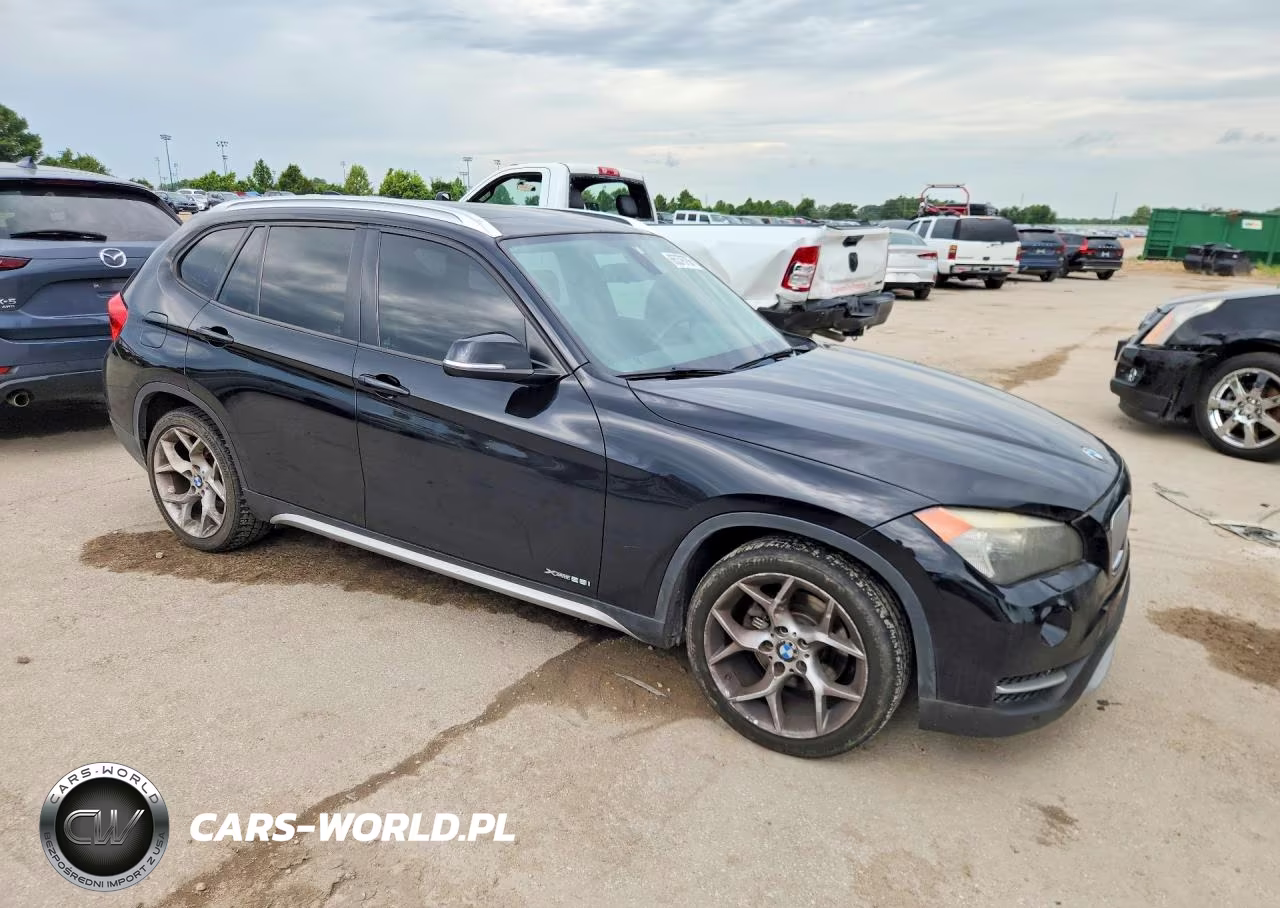 2013 BMW X1 xDrive28I VIN:WBAVL1C58DVR87933 - 4