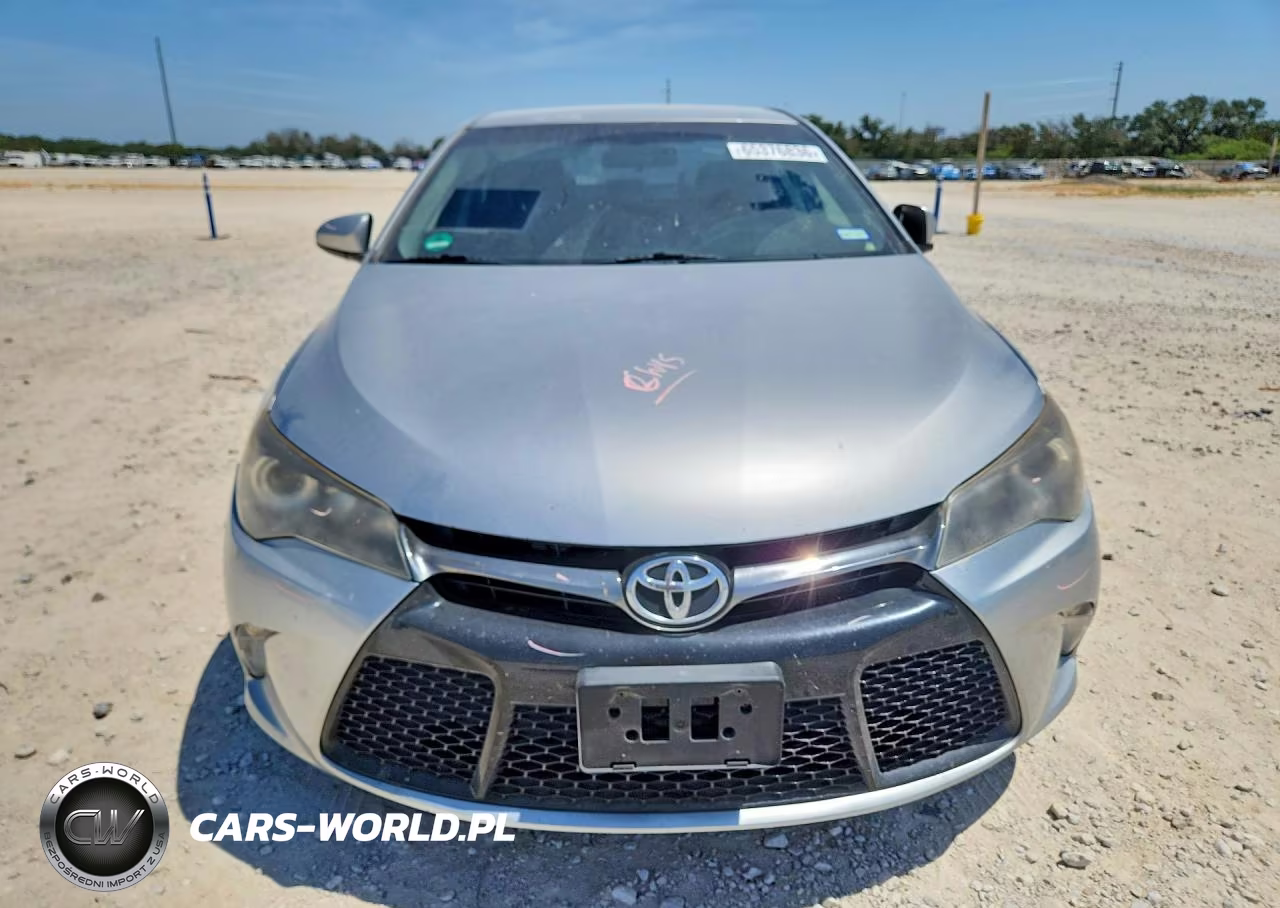 2017 Toyota Camry Se VIN:4T1BF1FK6HU770208 - 5