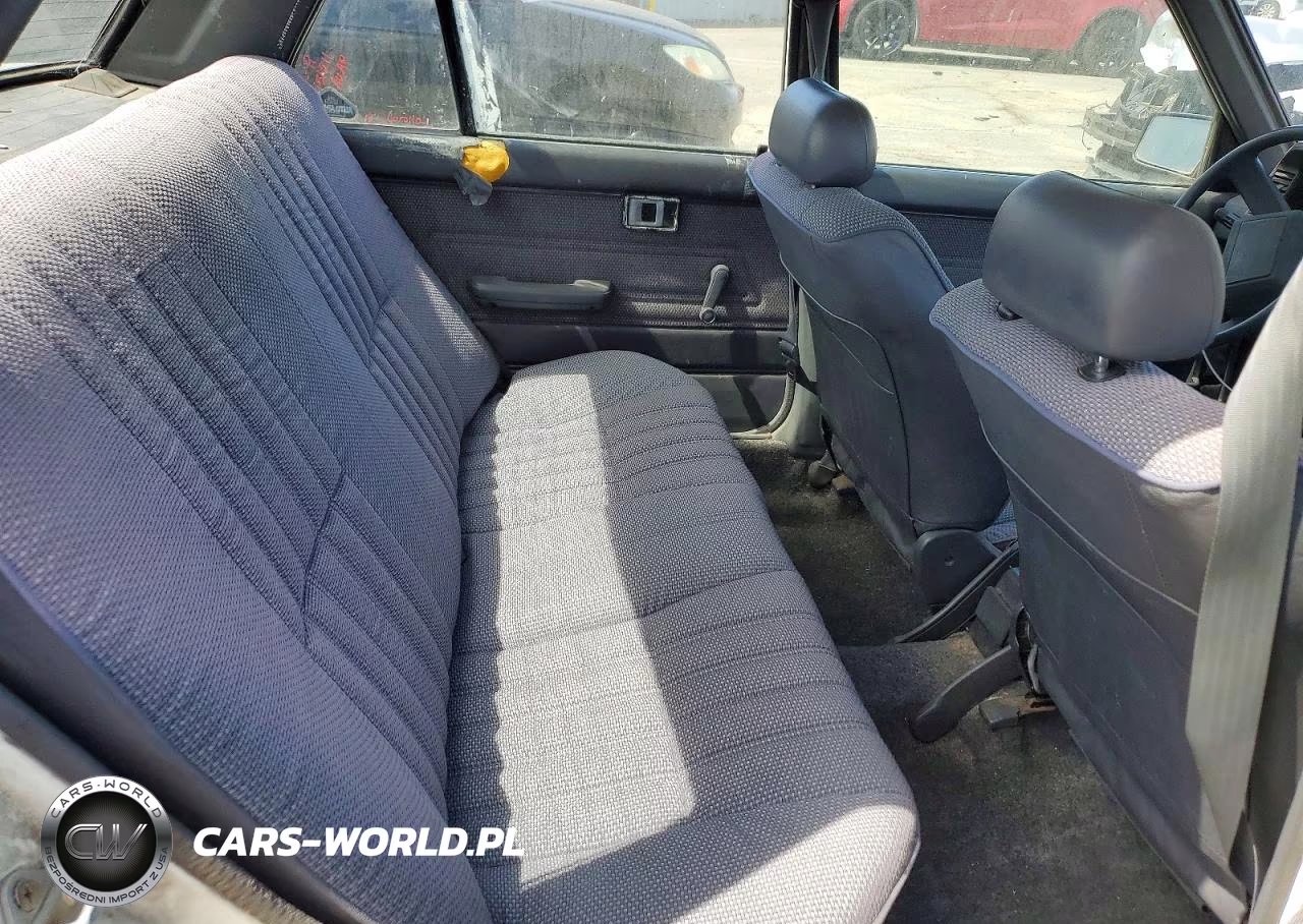 1987 Toyota Corolla Deluxe VIN:JT2AE82E5H3557762 - 10
