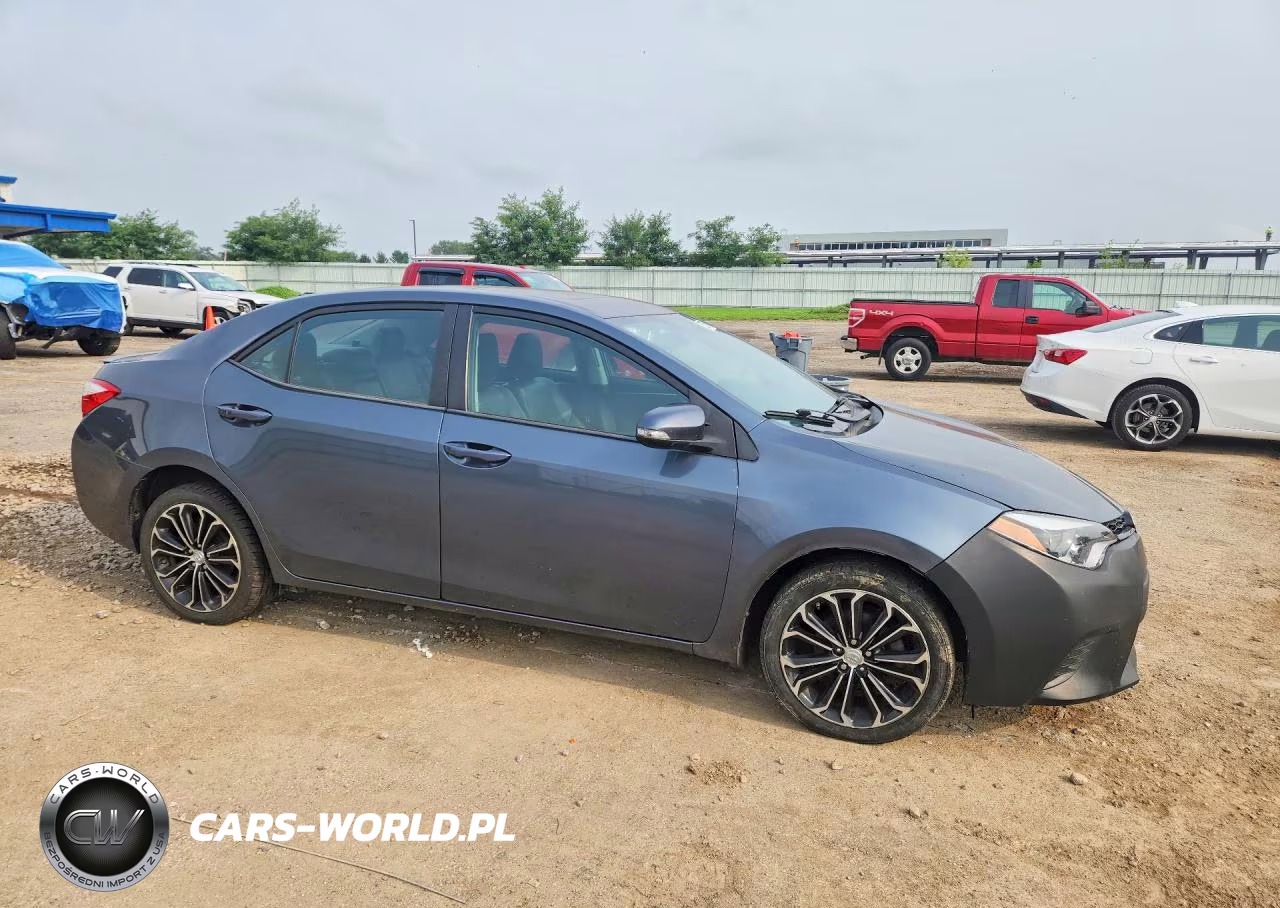 2015 Toyota Corolla S Plus VIN:2T1BURHE7FC251727 - 4