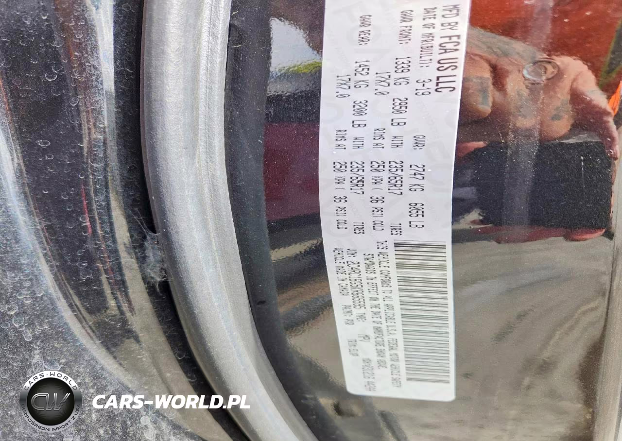 2019 Chrysler Pacifica Touring L VIN:2C4RC1BG5KR665595 - 13