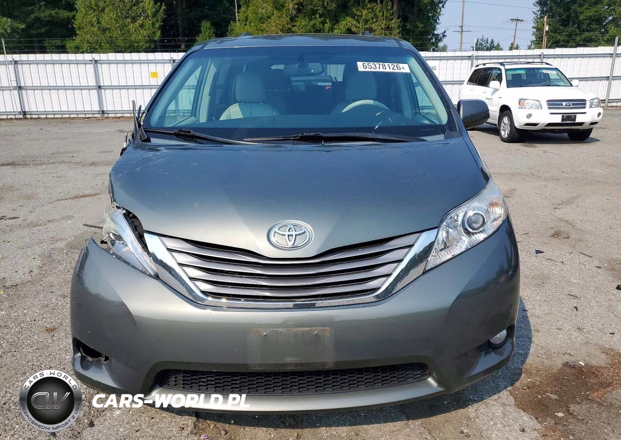 2013 Toyota Sienna Xle 8-Passenger VIN:5TDYK3DC5DS300154 - 5