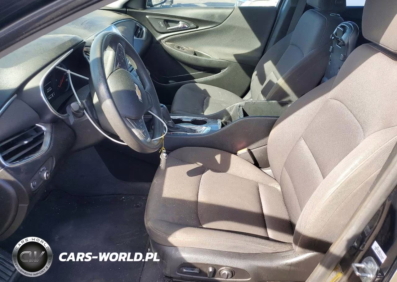 2019 Chevrolet Malibu Lt VIN:1G1ZD5ST5KF176874 - 7