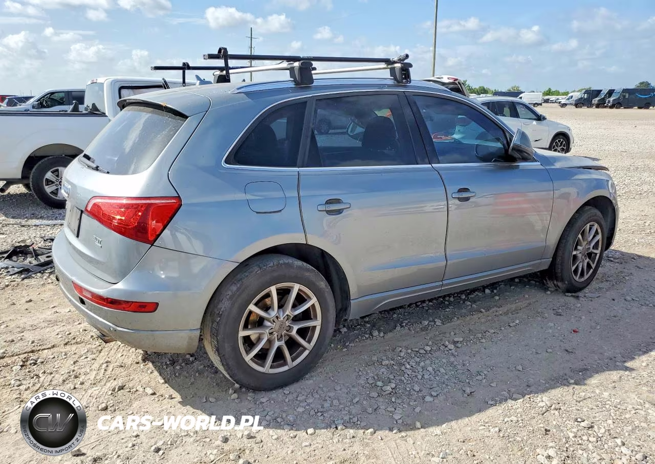 2011 Audi Q5 VIN:WA1LFAFP3BA075823 - 3