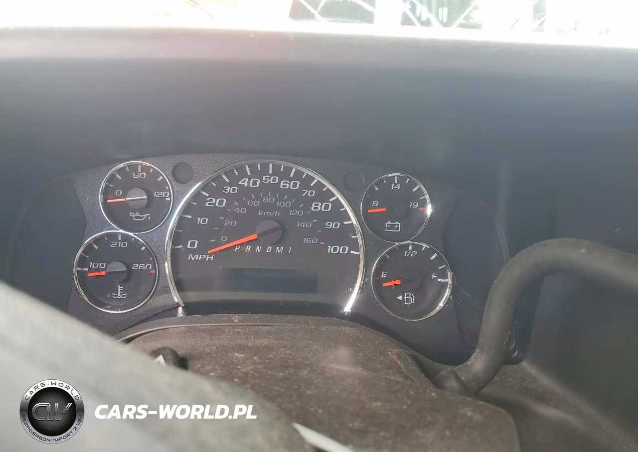 2023 Chevrolet Express G3500 VIN:1GB0GRFPXP1149996 - 9