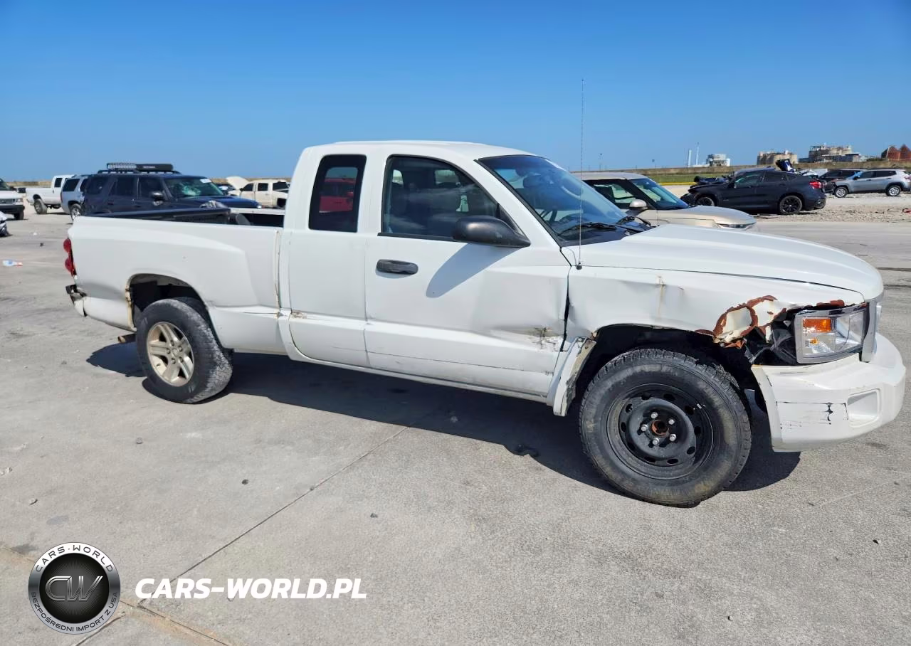 2011 Dodge Dakota Slt VIN:1D7RE3BK7BS701270 - 4