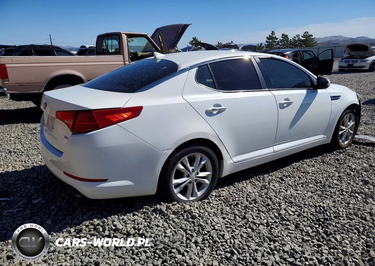 2013 Kia Optima Lx VIN:5XXGM4A7XDG129342 - 3