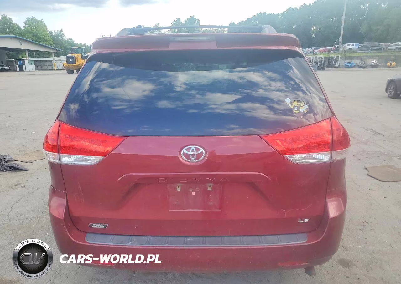 2014 Toyota Sienna Le VIN:5TDKK3DC4ES460890 - 6