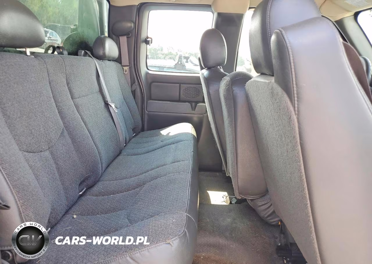 2007 Chevrolet Silverado K1500 Classic VIN:1GCEK19Z27E179212 - 10