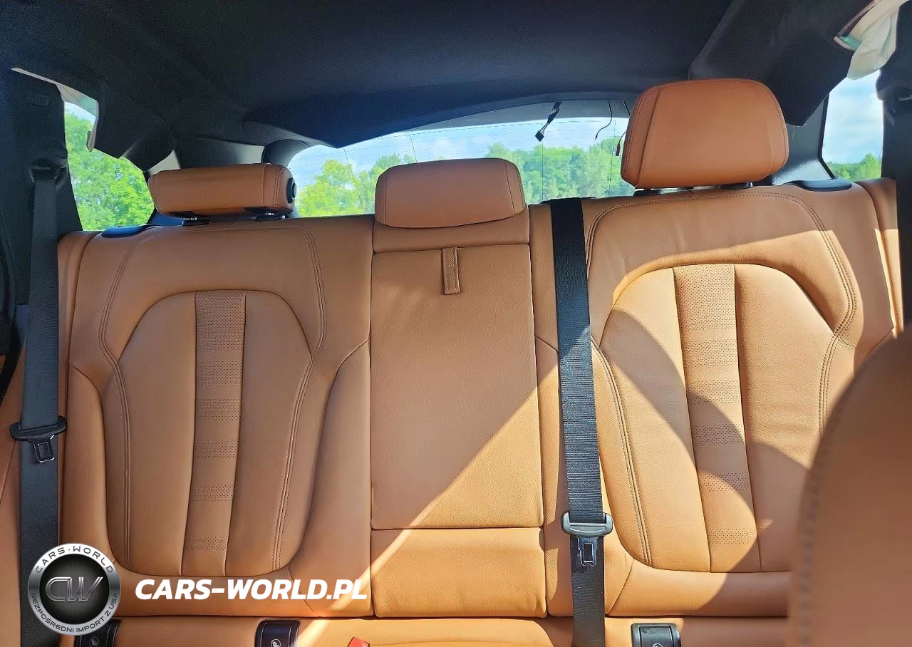 2021 BMW X5 xDrive40I VIN:5UXCR6C00M9G29732 - 10
