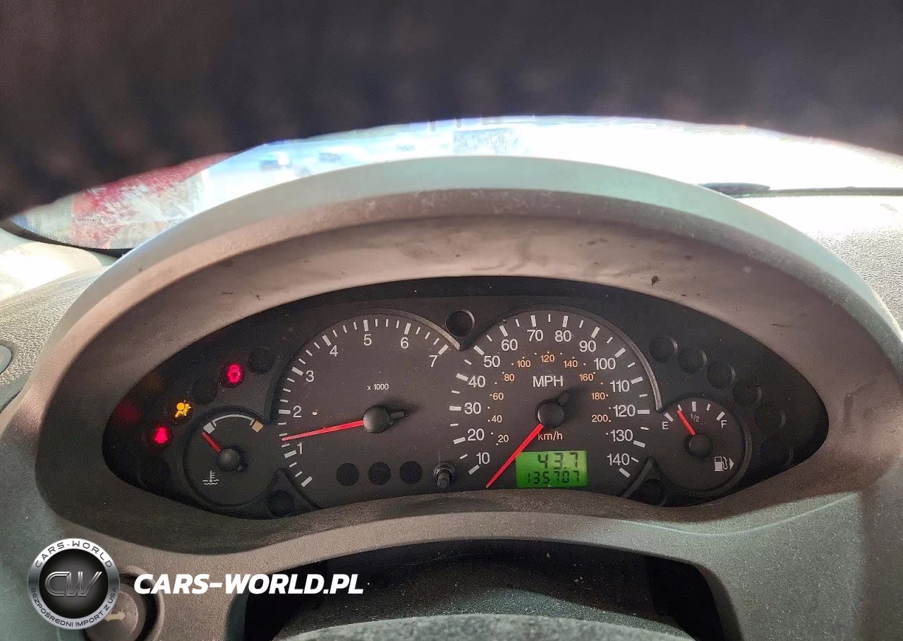 2005 Ford Focus Zx4 VIN:1FAFP34N05W193287 - 9