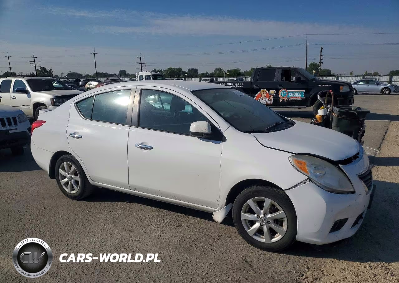 2013 Nissan Versa 1.6 S VIN:3N1CN7AP9DL875222 - 4