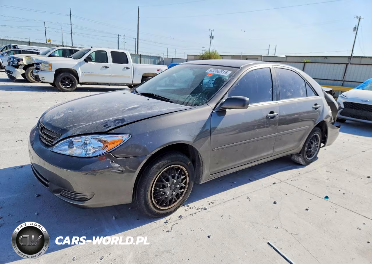 2004 Toyota Camry Le