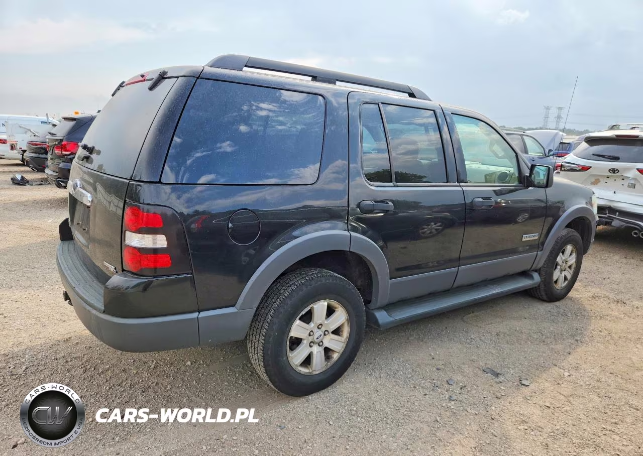 2006 Ford Explorer Xlt VIN:1FMEU73EX6UA89891 - 3