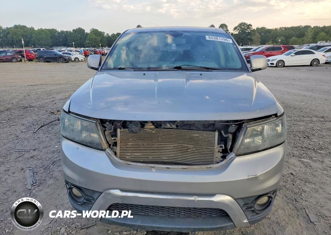 2017 Dodge Journey Crossroad VIN:3C4PDCGG9HT550805 - 5