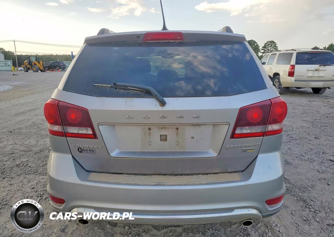 2017 Dodge Journey Crossroad VIN:3C4PDCGG9HT550805 - 6