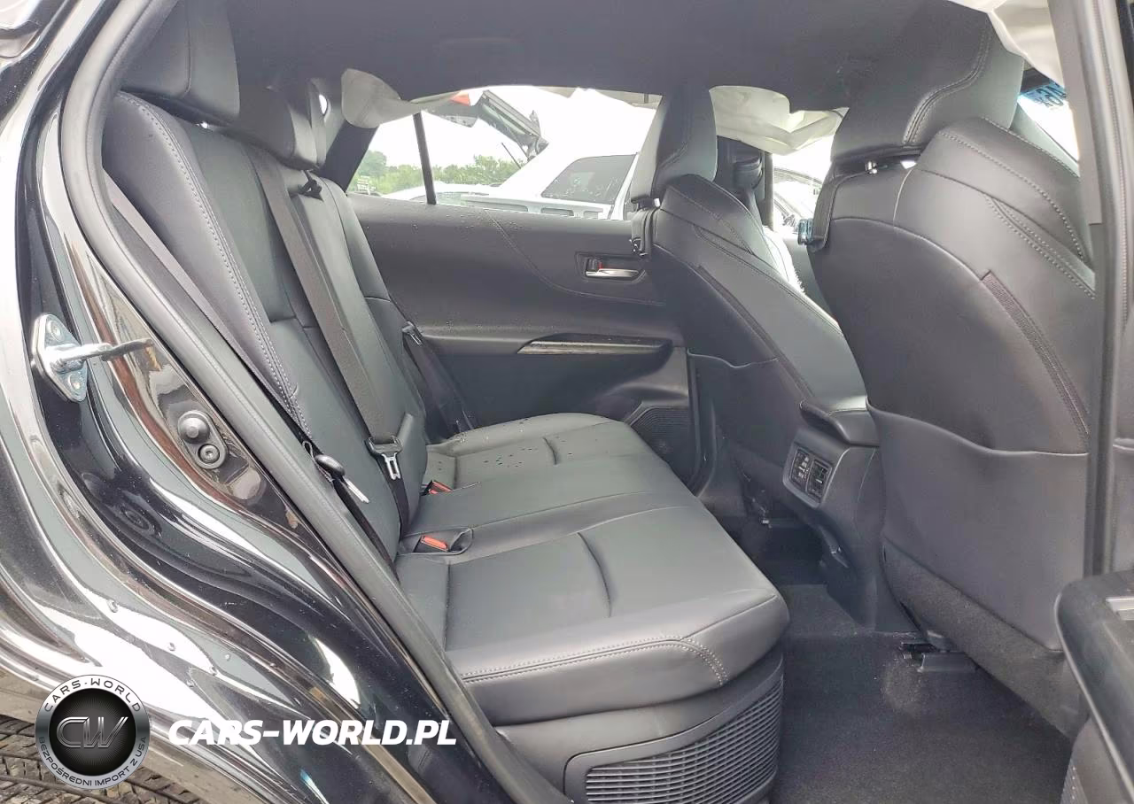 2024 Toyota Venza Nightshade Edition VIN:JTEAAAAH2RJ185540 - 11