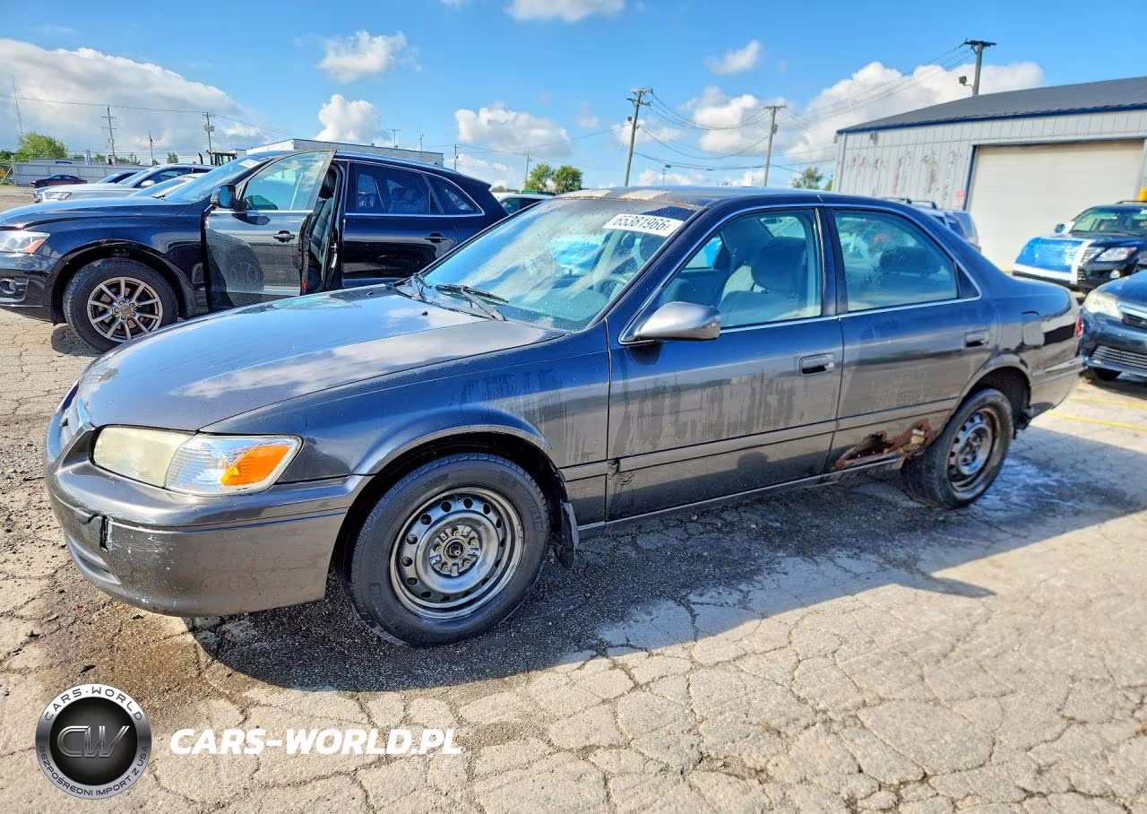 2000 Toyota Camry Le