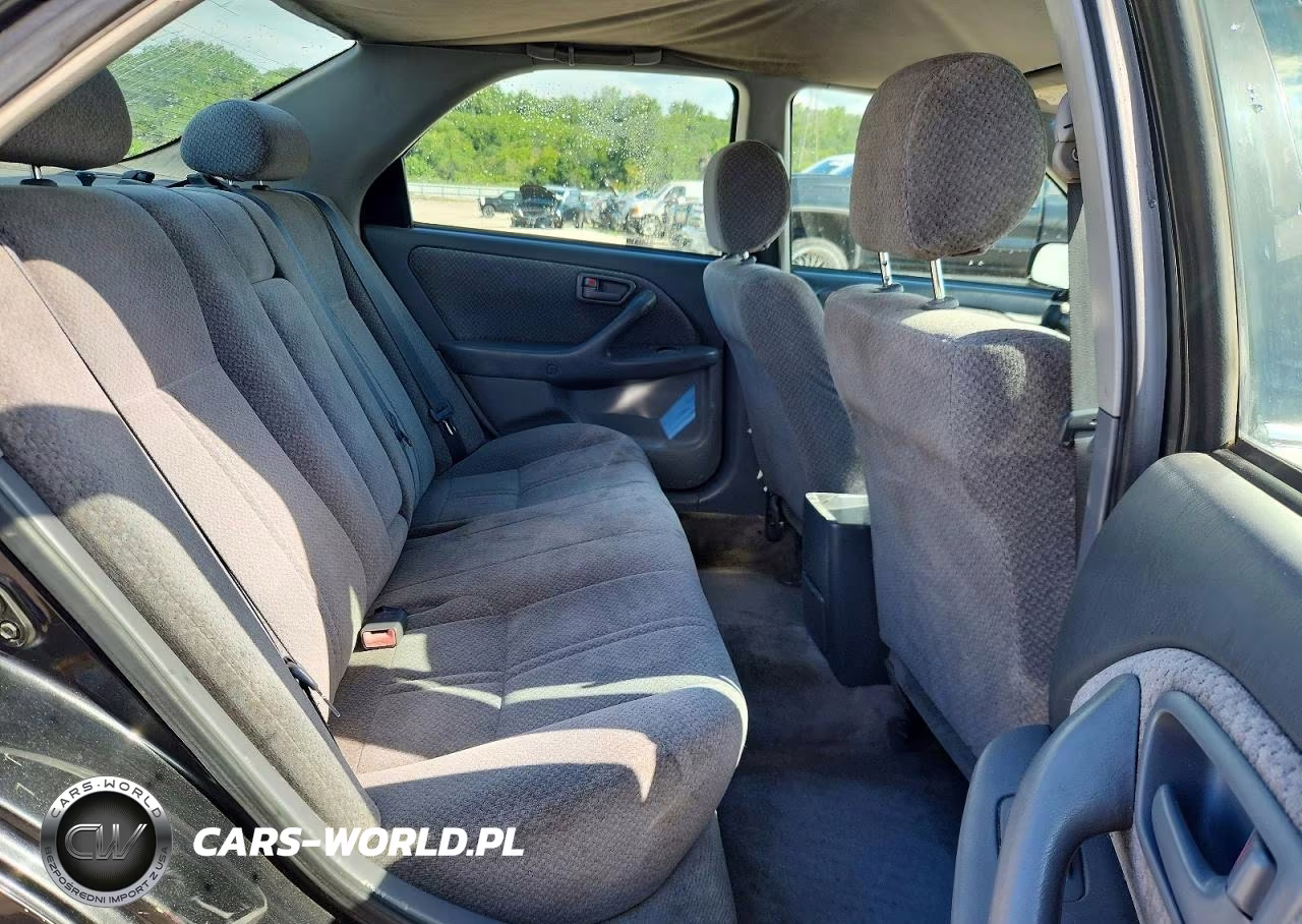 2000 Toyota Camry Le VIN:JT2BG22K9Y0530650 - 10