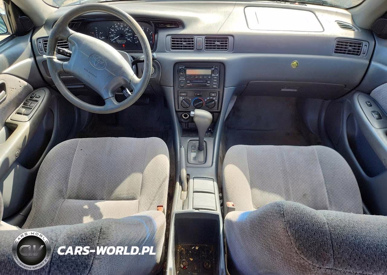 2000 Toyota Camry Le VIN:JT2BG22K9Y0530650 - 8