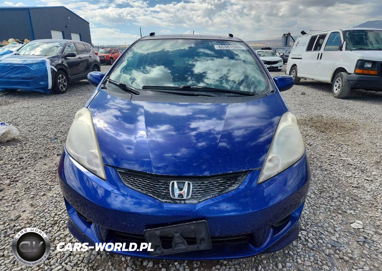 2010 Honda Fit Sport VIN:JHMGE8H41AS005301 - 5